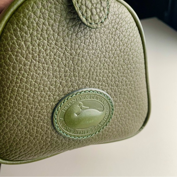 Dooney and Bourke Awl Leather Green Barrel Papillon Bag Purse - Picture 7 of 16